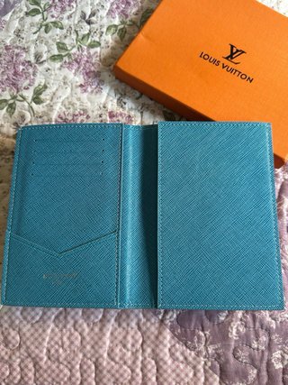 Funda Pasaporte LV Azul Verano