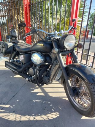 moto honda shadow 750