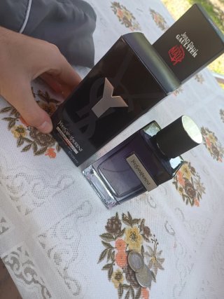 Perfume Yves Saint Laurent L'Homme Intense