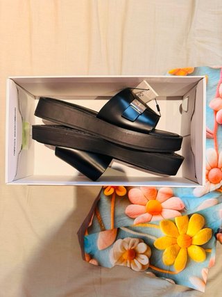 Sandalias Calvin Klein Negras