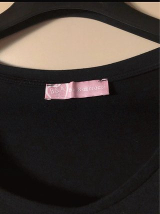 T-shirt Baci & Abbracci con stampa diamante