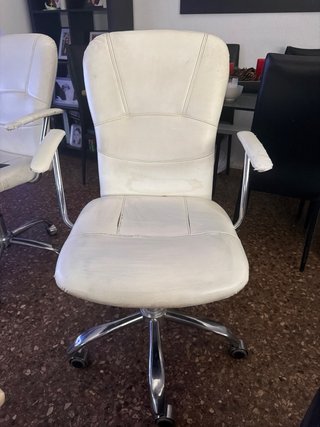 Sillas de escritorio blancas (2 unidades)