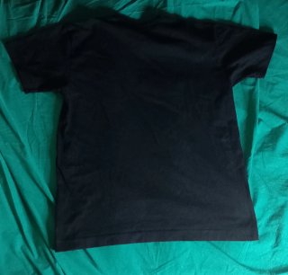 T-shirt Comme des Garçons PLAY nera con cuore