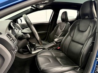 Volvo V40 2.0 D3 RDesign Momentum Auto