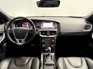Volvo V40 2.0 D3 RDesign Momentum Auto