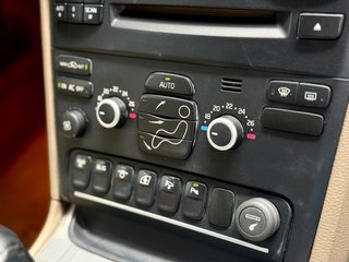 Volvo XC90 2.4 D5 AWD Momentum Auto