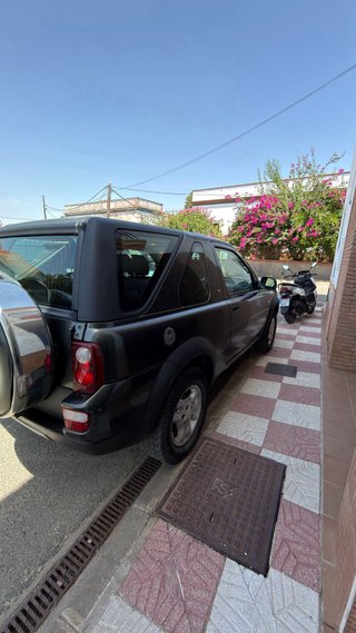Land Rover Freelander 2004.