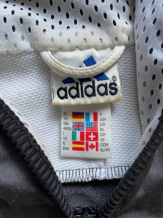 Chaqueta deportiva Adidas gris y verde