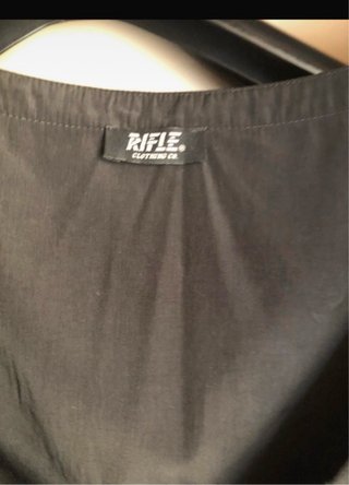 Camicetta nera Rifle