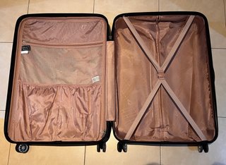 Maleta extra grande de viaje 4 ruedas 32”