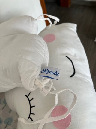 Conjunto protectores cuna decorativos marca Kreda
