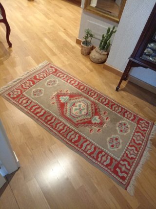 Alfombra lana turca hecha a mano 130x70cm