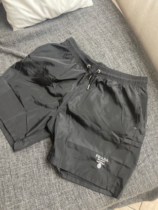 Costume Prada