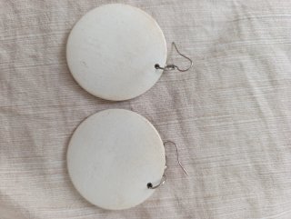 Orecchini legno rotondi con fiori