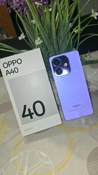 OPPO A40 128 GB Morado purpura - Como Nuevo