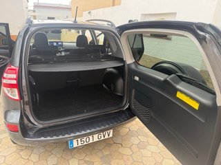 Toyota RAV4 2010