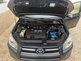 Toyota RAV4 2010
