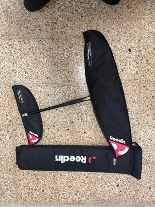 Set Wingfoil Tabla y Foil Mid aspect Reedin.
