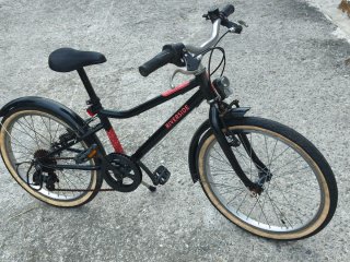 Bicicleta RIVERSIDE Negra