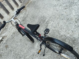 Bicicleta RIVERSIDE Negra