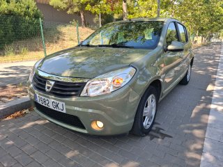 Dacia Sandero 2009