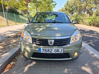 Dacia Sandero 2009