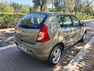 Dacia Sandero 2009