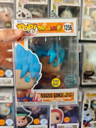 Funko Pop! SSGSS Goku (1256) Dragon Ball Super