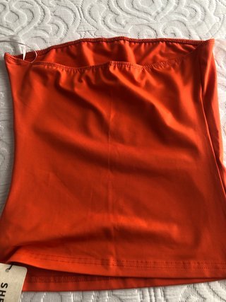 Top elástico naranja y rosa
