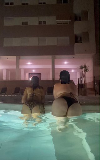 Masajistas 2 mujeres