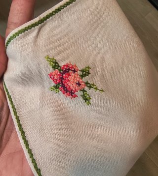 Set 3 fazzoletti lino ricamati fiori