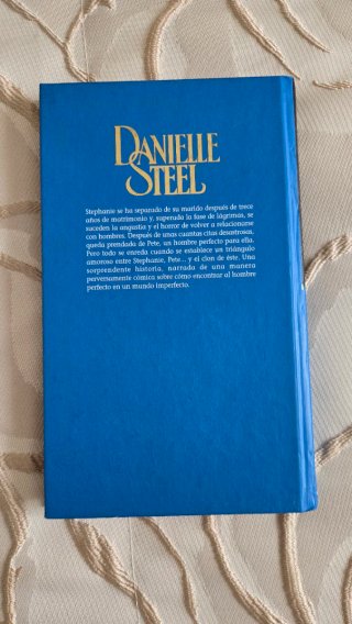 Libro "El Clon" de Danielle Steel