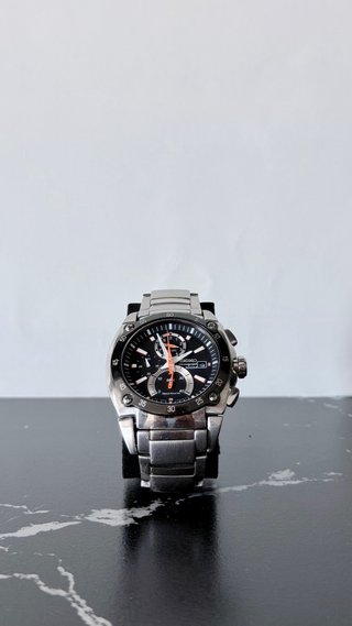 Reloj Seiko Cronógrafo Negro y Plateado