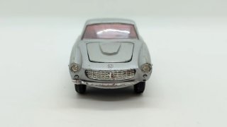 Politoys-M 504 Ferrari 250 GT Berlinetta 1:43