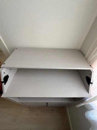 Mueble cambiador gris IKEA