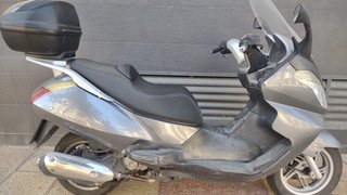 Aprilia Atlantic 125 cc Gris