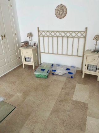 Cabecero de forja beige