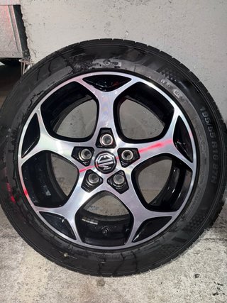 Llantas MG 16” con neumáticos