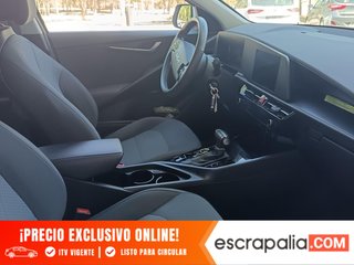 Kia Niro 1.6 GDi HEV 104kW (141CV) Concept