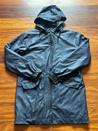Chaqueta Tanta Hombre Talla M con Capucha