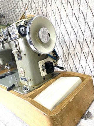 Máquina de coser Alfa Alfamatic Vintage