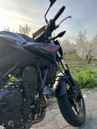 Kawasaki Z650 limitada A2