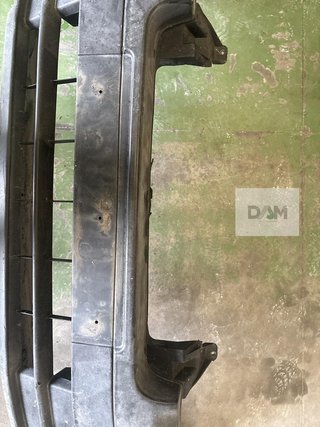 PARAGOLPES DELANTERO