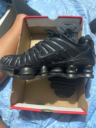 Nike Shox Scarpe Uomo Taglia 41 Nere MAI USATE