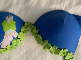 Bañador azul con detalles de nudos