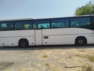 Auto bus