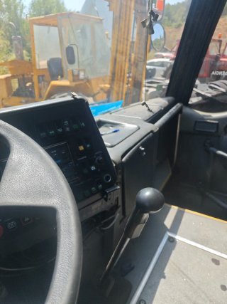 Auto bus