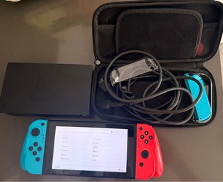 Nintendo Switch Azul y Rojo