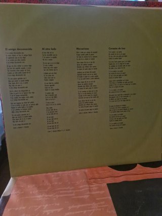 Vinilo Veneno en la Piel - Radio Futura