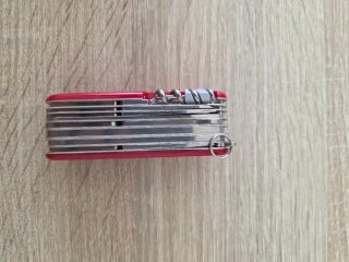 Navaja Suiza Victorinox SwissChamp